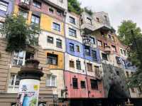 白水公寓 Hundertwasserhaus，童話世界般的藝術建築