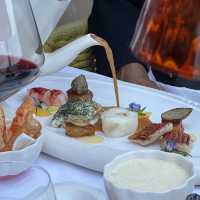 Spectacular fine dining experience 