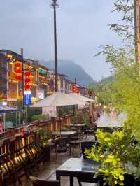 🌿🏔️Zhangjiajie: A Must-Visit Floating Mountains & Scenic Trails 