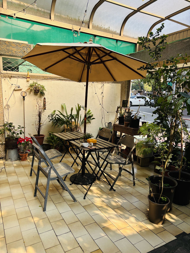 來自東京的手工甜甜圈Haritts donuts&coffee台北