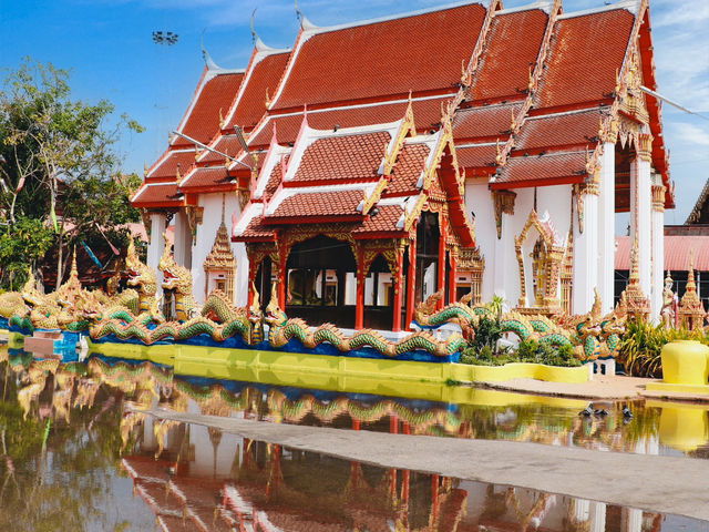 วัดดาวโด่ง