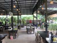 ๑ ในอีสานไก่ย่างเขาสวนกวาง