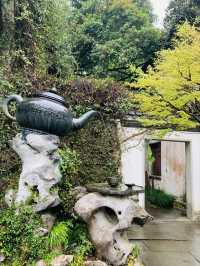 Hupao Park– Where Legendary Springs Meet Zen Serenity