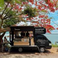 Uncle Jeab Burger • Bang Phra, Chonburi 