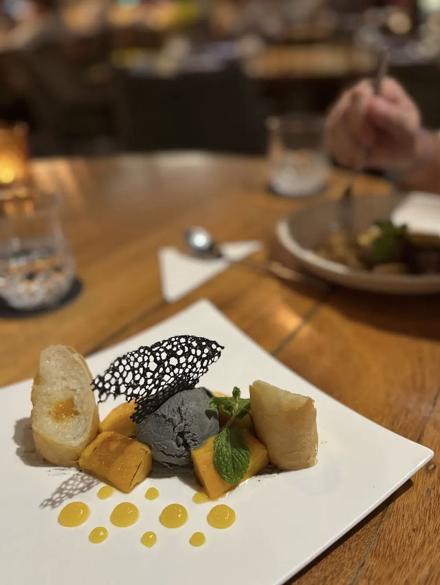 Elegant Dining at Suay Cherngtalay, Phuket
