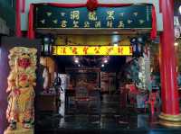 Black Dragon Cave Temple: Stairs, Secrets & the Best Yong Tau Foo in Town🐉🏯