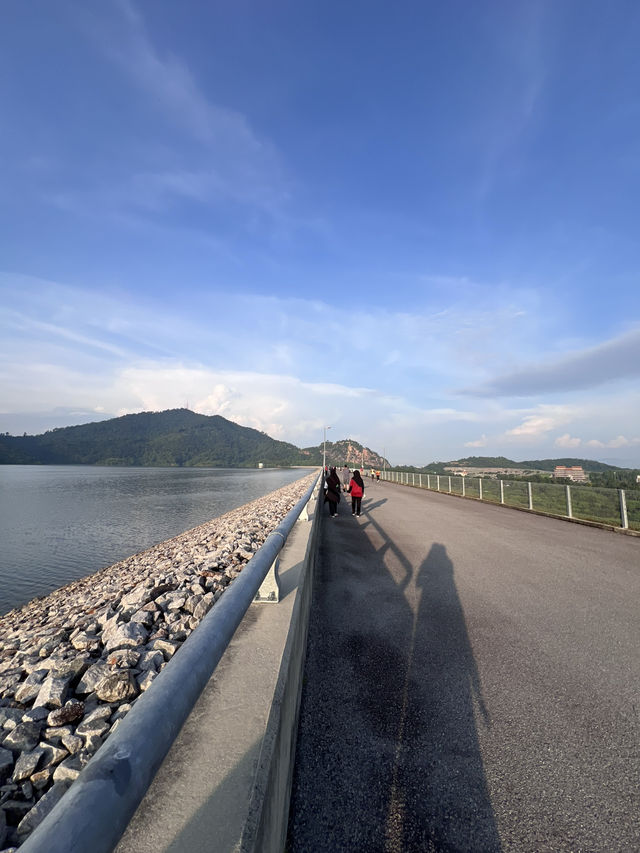Slow Mornings at Mengkuang Dam — Penang’s Peaceful Hidden Gem🌞