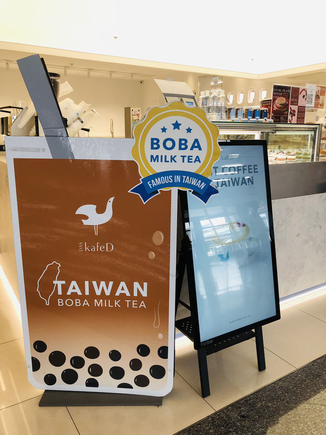 機場裏的咖啡☕️店