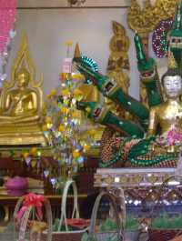 พาเที่ยวแม่สอด