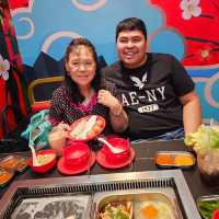 ร้านมู่หลานขี่แพนด้าถือน้ำเก๊กฮวย