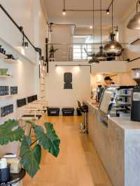 📍 Lamps specialty coffee 🏕️☕️🪔