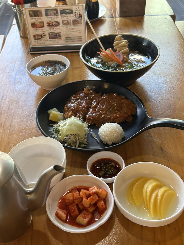 청주 수암골 언덕길 올라가다 만난 따뜻한 밥집 한 그릇🤍☀️