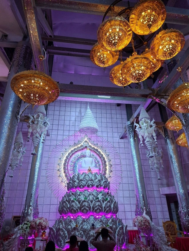พระเจ้าห้าพระองค์ @ วัดพระธาตุผาซ่อนแก้ว