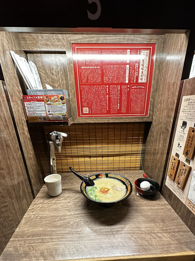 Osaka: A Food Lover’s Playground 🍜🍣🦐