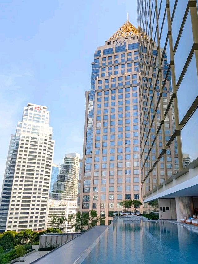 ✨ Stay in Style: Discover the New Dusit Thani Bangkok 🌇🌸