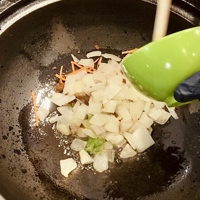 🎋端午連假聚餐來吃台味爆香石頭火鍋 🍲
