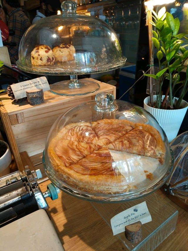Hidden Tea Spot in the Heart of Jakarta