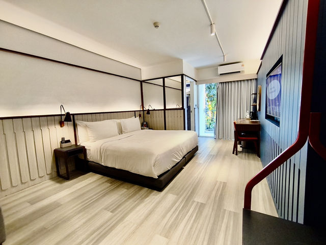曼谷｜設計新穎時尚 舒適又齊全的Hotel Amber Sukhumvit 85入住分享