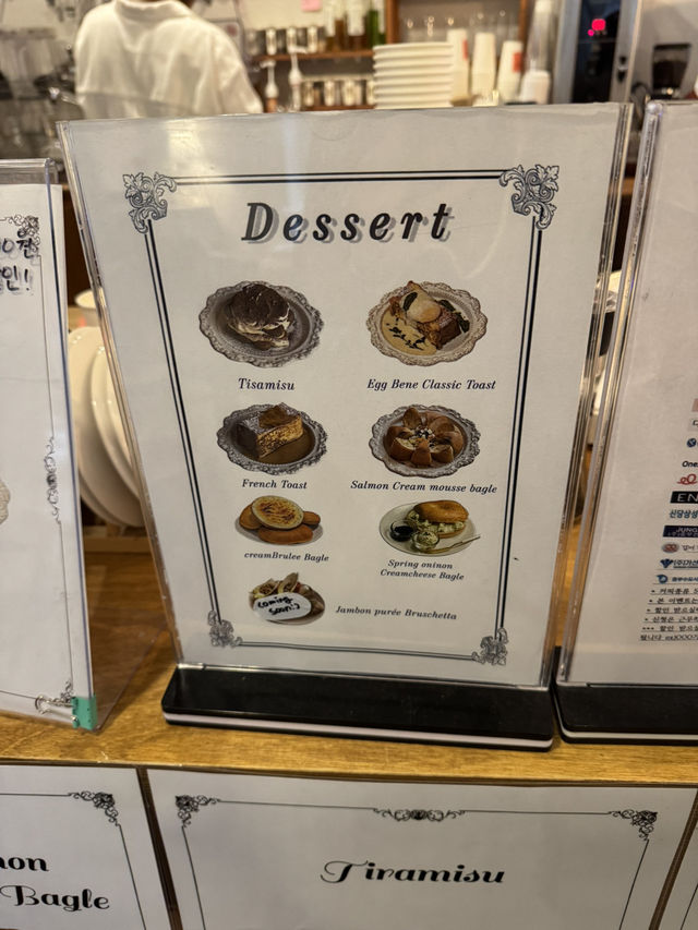 マッシュルームスープが美味しいカフェ