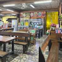 ร้าน โกแดง