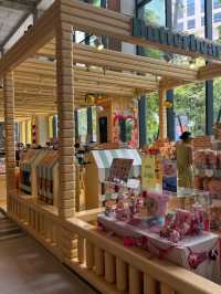 🇨🇳🛍️ Tianhe City Shopping Mall (Tee Mall): Shop, Dine & Shine in Guangzhou! ✨🏙️
