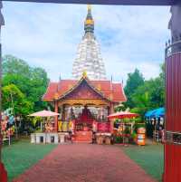 พาไหว้พระที่วัดหมื่นตูมจังหวัดเชียงใหม่