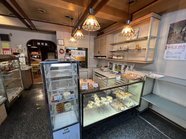 🍡 A Sweet Slice of the Past – Afternoon Tea at Ojima Pan-ten