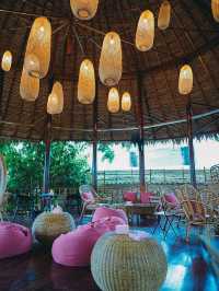 Top Seacret Beach Cafe