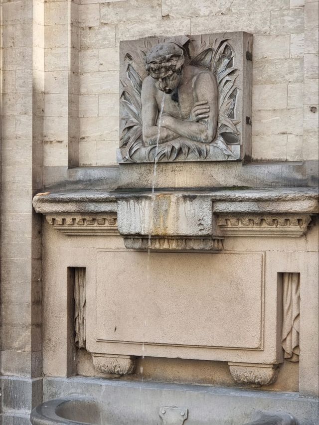 Gilded Showstoppers: A Whirl Around Brussels’ Grand Place!