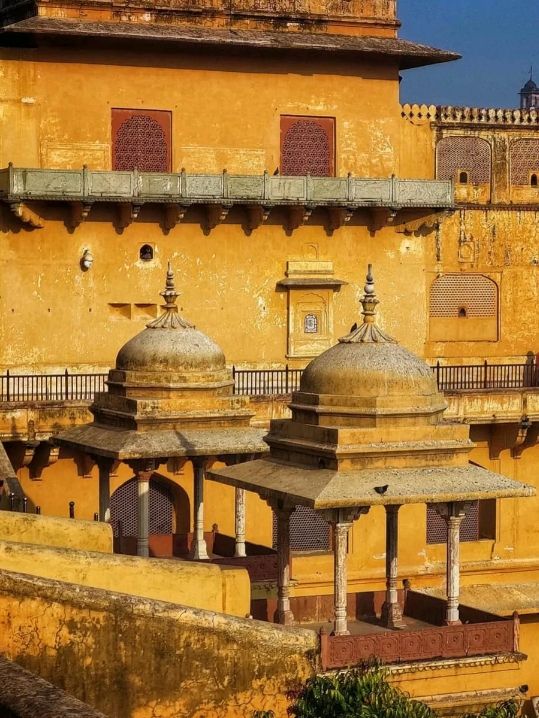 🏯 Amber Fort, Jaipur – A Royal Journey Through Time 👑