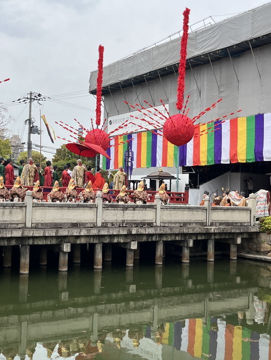 🗼⛩️ Half a Day in Osaka – From Neon to Nirvana