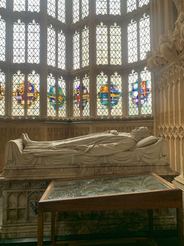 ⛪ Westminster Abbey – A Must-Visit Icon in London! 🇬🇧✨
