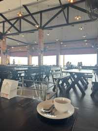 ร้านอาหารอร่อยบรรยากาศดี ริมหาดจอมเทียน