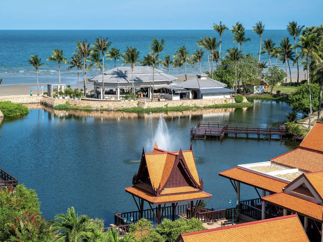 Dusit Thani Hua Hin โรงแรมหรู ริมทะเล ใครๆก็พักได้