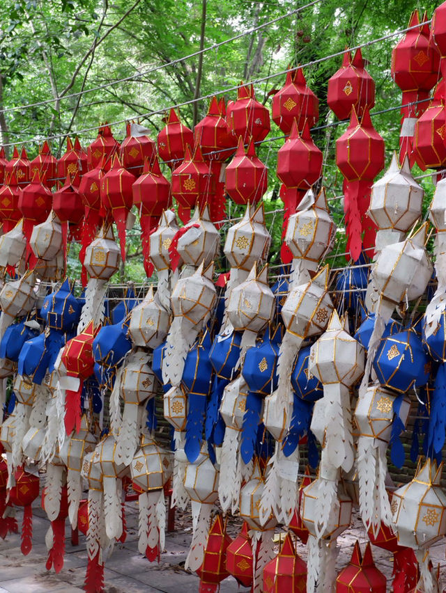 วัดอุโมงค์ (Wat Umong)