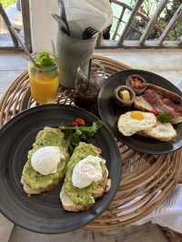 A Stay at Dreamsea Surf Camp Bali 