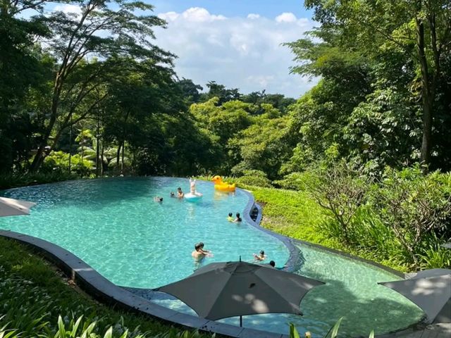 Luxury Meets Nature at Capella Singapore – A Hidden Paradise on Sentosa Island