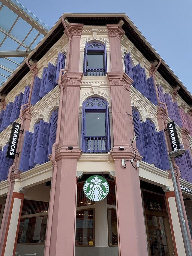 Chinatown’s Charming Starbucks: Pastel Walls, Local Flavours, and Heritage Vibes