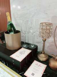 “Luxurious Comfort at Le Méridien Putrajaya” 