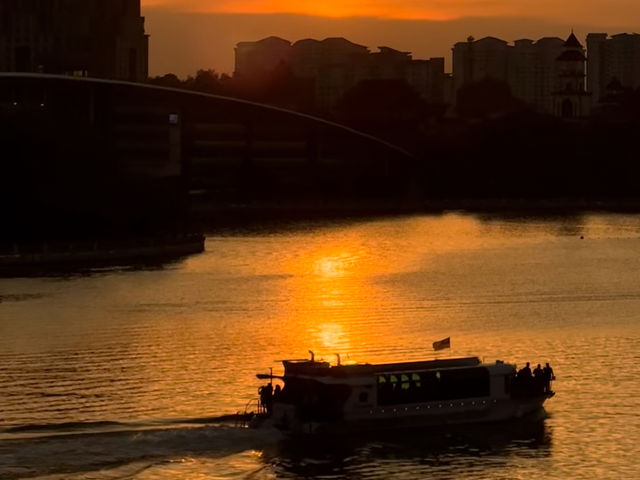 Serene Escapes & Sunset Dreams at Tasik Putrajaya 🌊