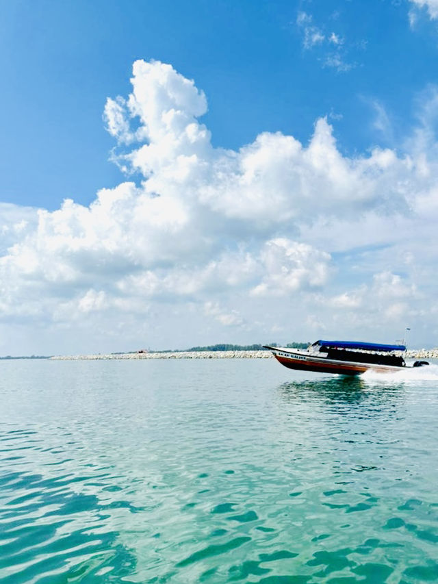 Touchdown in Paradise: Welcome to Jetty Perhentian Island