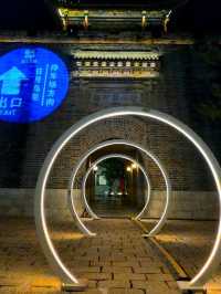 Lantern-lit Dreams: Gubei's Nighttime scenery