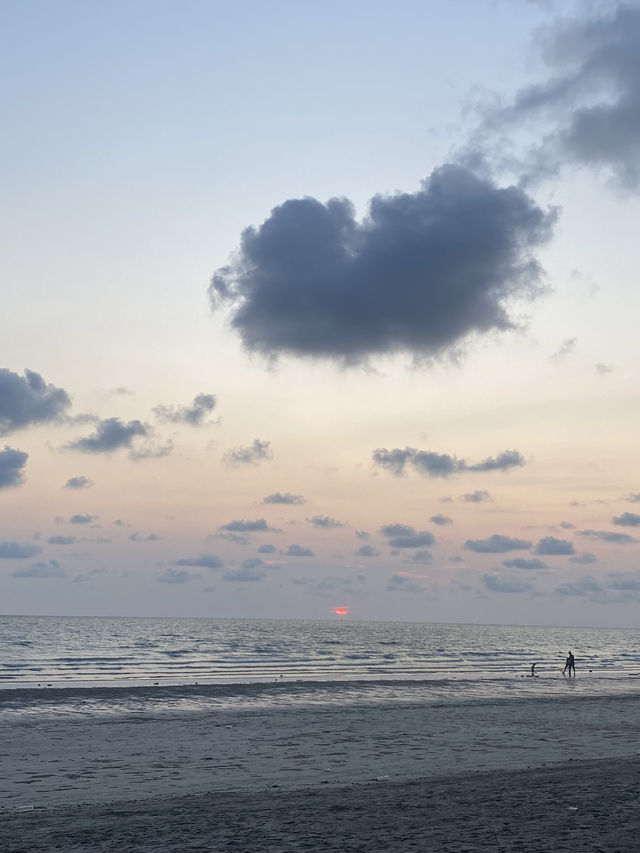 เจ๊อึ่งซีฟู๊ด ร้านริมหาดแม่รำพึง จ.ระยอง