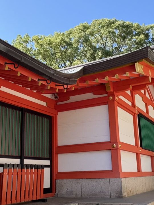 《神戶生田神社|紅色鳥居下的浪漫與歷史巡禮》 	《神戶生田神社|紅色鳥居下的浪漫與歷史巡禮》