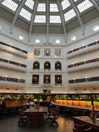 📚 メルボルン図書館の魅力 ✨