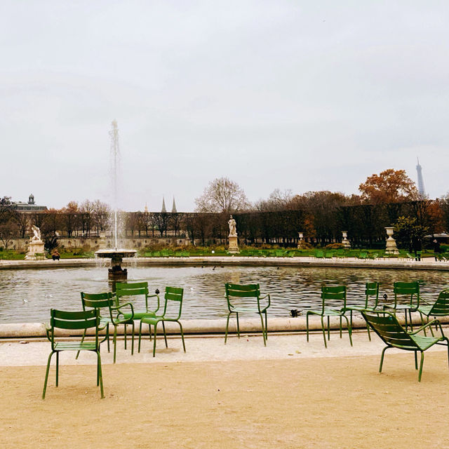Best Relaxing Things to Do Near the Louvre: Tuileries Garden Guide Best Relaxing Things to Do Near the Louvre: Tuileries Garden Guide