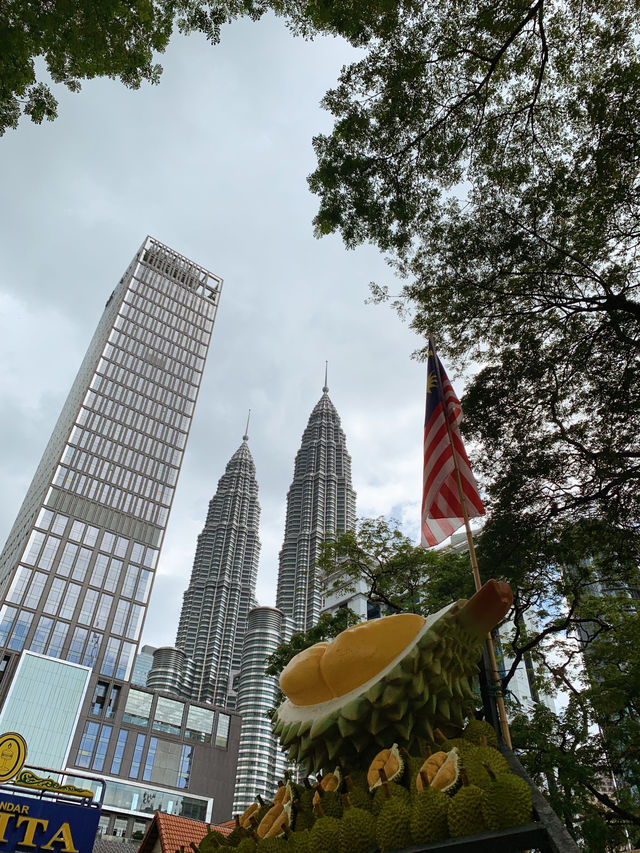 Day Around the Petronas Towers: KLCC Park, Views & Hidden Gems