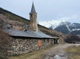 Peace and Panorama at Santuari de Montgarri