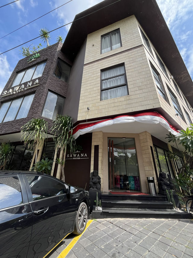 Stay with style & comfort at Sawana.