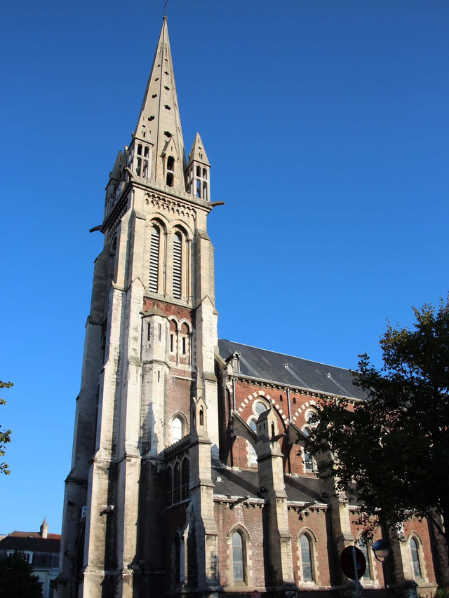 Your Solo Stroll Through History: Saint Peter's Church, Calais Your Solo Stroll Through History: Saint Peter's Church, Calais